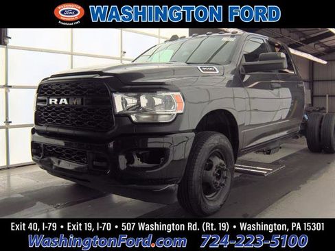 Used 2022 RAM 3500 Tradesman w/ Max Tow Package image 1