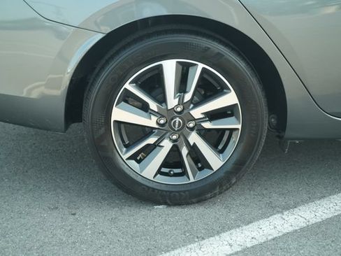 Used 2025 Nissan Versa SV FWD image 44