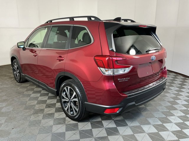 Used 2024 Subaru Forester Limited AWD/4WD image 10
