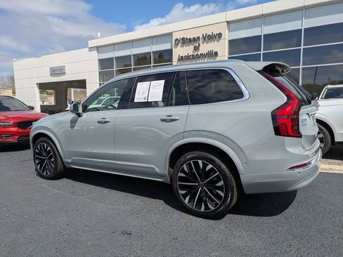 Used 2026 Volvo XC90 B6 Plus w/ Protection Package Premier AWD/4WD image 4