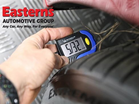 Used 2018 Tesla Model 3 Long Range image 25