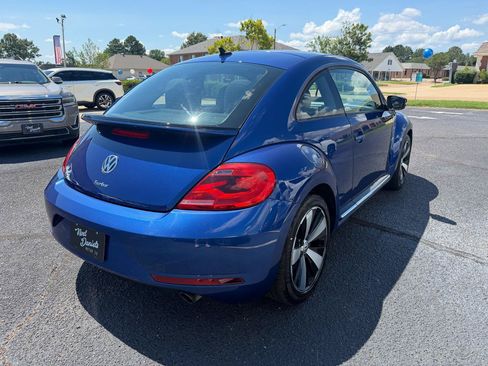 Used 2014 Volkswagen Beetle R-Line FWD image 5