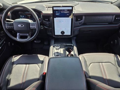 Used 2024 Ford Expedition Max Limited AWD/4WD image 15