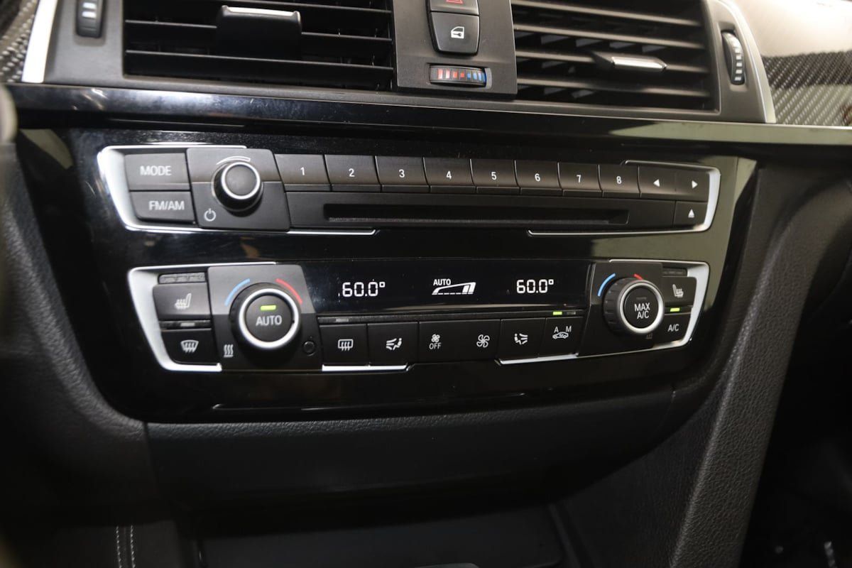 Used 2018 BMW M4 Coupe RWD image 38