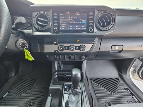 Used 2023 Toyota Tacoma SR RWD image 10