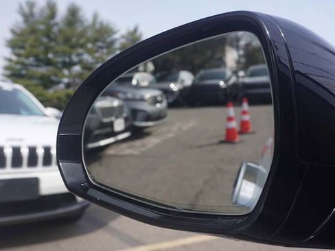 Used 2022 Mercedes-Benz S 580 4MATIC Sedan image 35