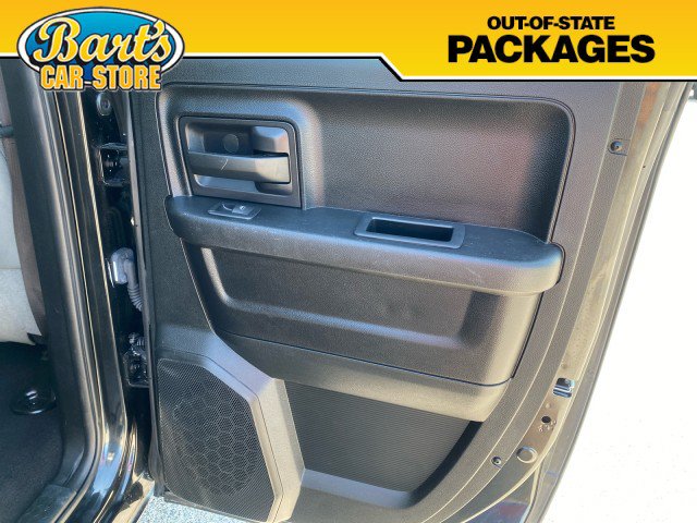 Used 2016 RAM 1500 Express AWD/4WD image 9