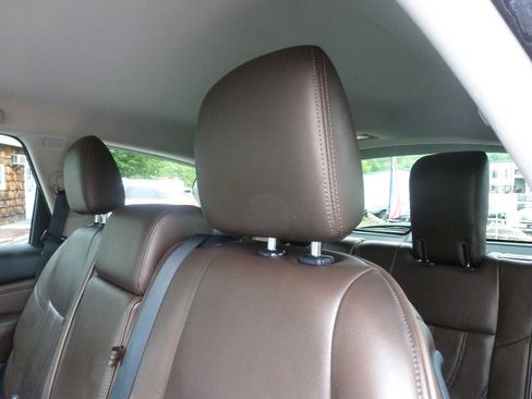 Used 2015 INFINITI QX60 Luxe w/ Premium Plus Package AWD/4WD image 36