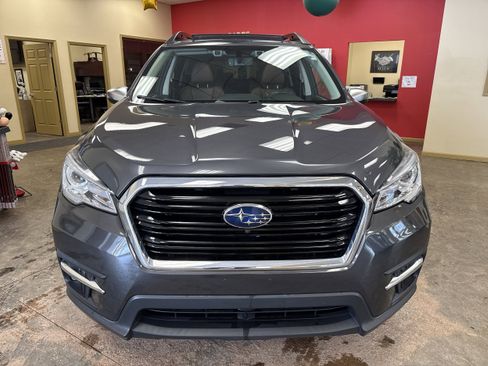 Used 2022 Subaru Ascent Touring w/ Popular Package #2A image 2