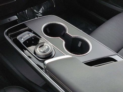 New 2025 Cadillac Lyriq Sport image 18