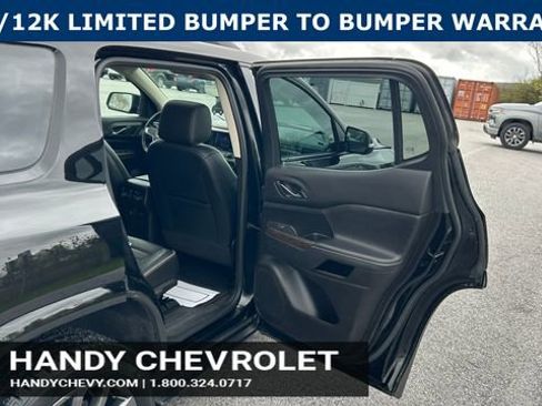 Certified 2022 GMC Acadia Denali w/ Black Diamond Edition AWD/4WD image 39