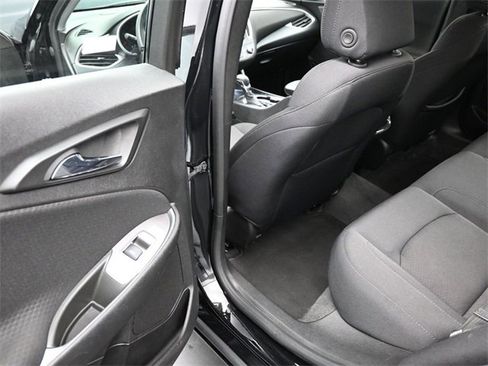 Used 2024 Chevrolet Malibu LT image 16