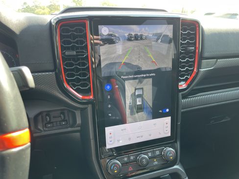 Used 2024 Ford Ranger Raptor image 25