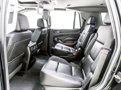 Used 2019 Chevrolet Tahoe Premier AWD/4WD image 29