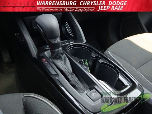 Used 2023 Chevrolet TrailBlazer LT w/ Convenience Package FWD image 25