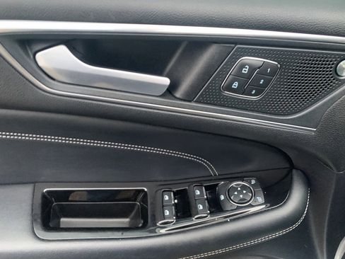 Certified 2020 Ford Edge Titanium w/ Cargo Accessory Package image 9