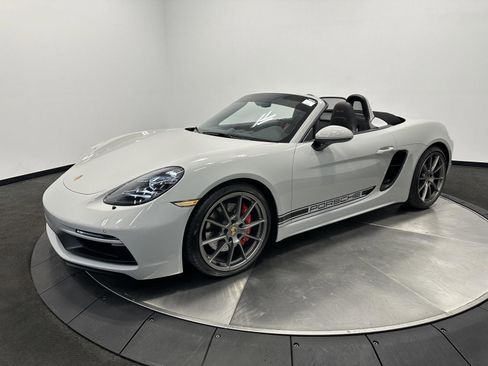 Certified 2025 Porsche 718 Boxster GTS image 15