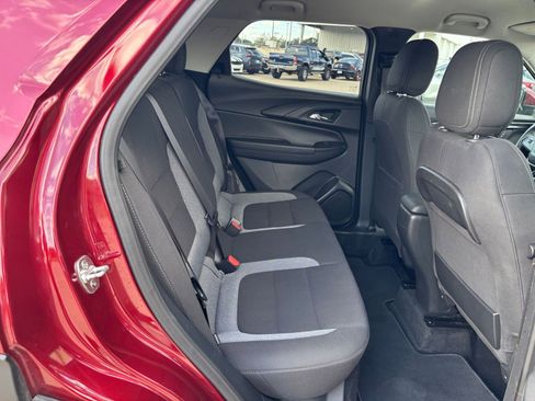 Used 2025 Chevrolet TrailBlazer LT image 23