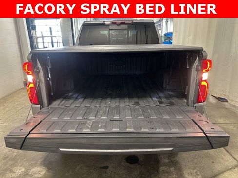 Used 2022 Chevrolet Silverado 1500 LTZ w/ LTZ Premium Package image 37