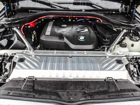 Certified 2025 BMW X3 xDrive30i w/ Convenience Package image 27