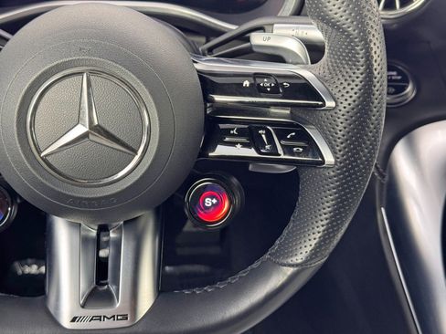 Used 2022 Mercedes-Benz SL 55 AMG 4MATIC w/ Driver Assistance Package image 24