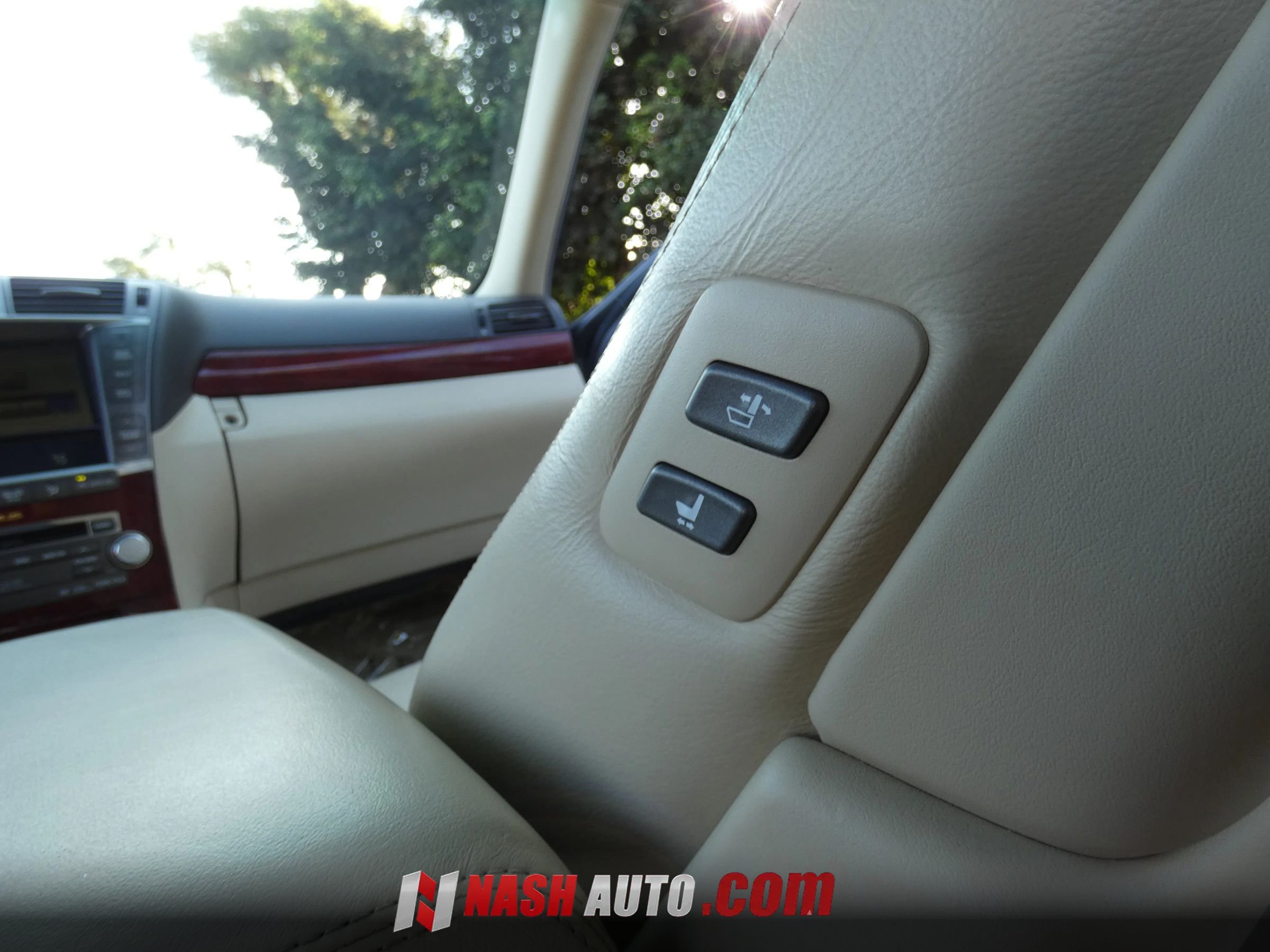 Used 2012 Lexus LS 460 w/ Luxury Value Edition RWD image 49