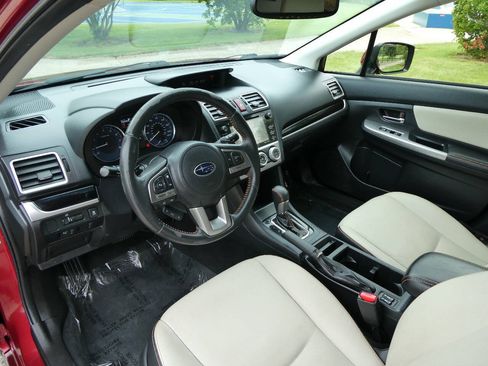 Used 2016 Subaru Crosstrek 2.0i Limited w/ Popular Package #2 AWD/4WD image 10