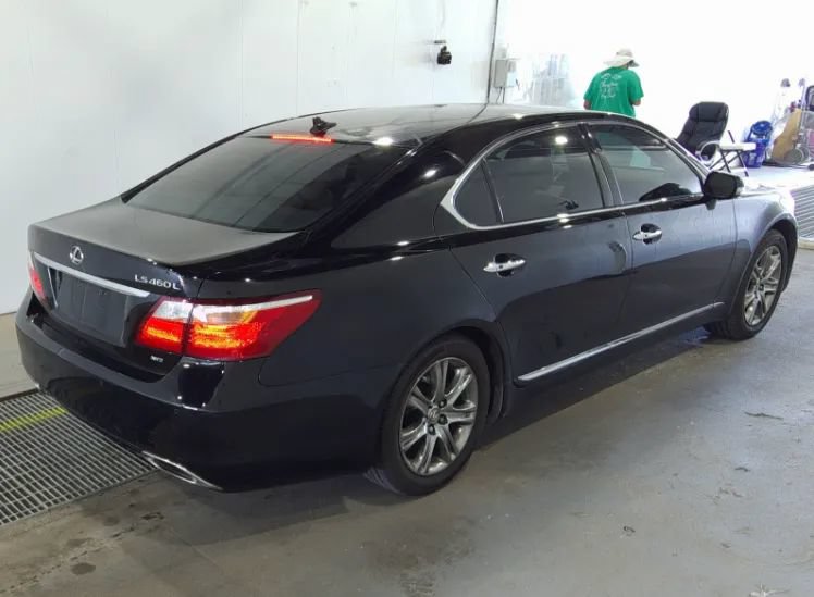 Used 2011 Lexus LS 460 L w/ Rear Seat Upgrade Pkg AWD/4WD image 2