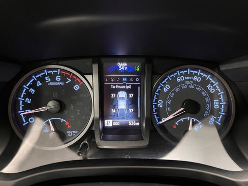 Used 2023 Toyota Tacoma TRD Off-Road w/ TRD Premium Off Road Package image 12