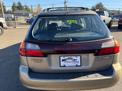 Used 2003 Subaru Outback H6 image 10