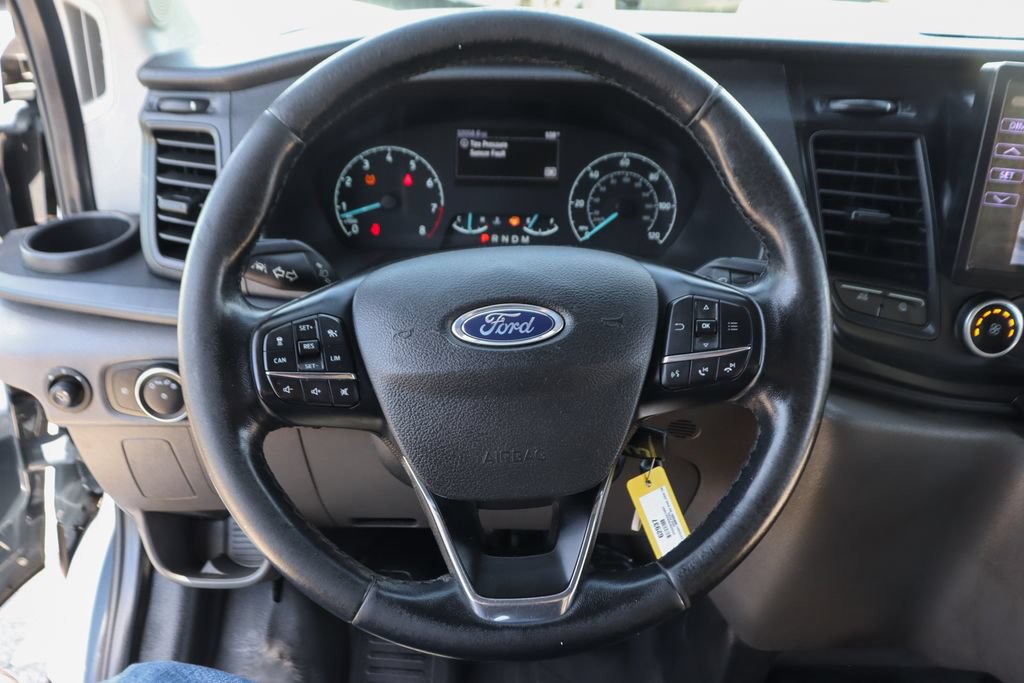 Used 2022 Ford Transit 350 DRW RWD image 21