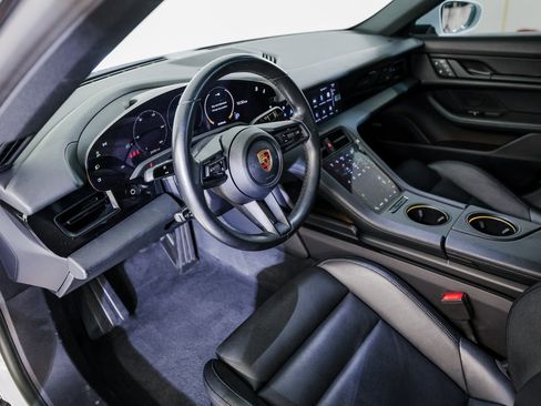 Certified 2022 Porsche Taycan RWD image 4