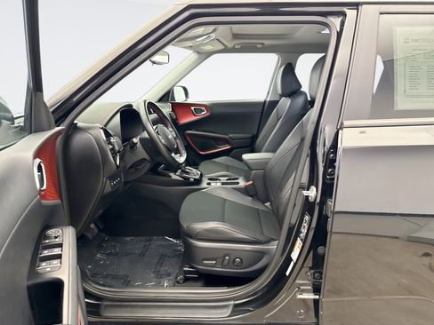 Used 2023 Kia Soul GT-Line w/ GT-Line Technology Package image 10