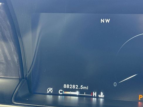 Used 2019 Lincoln Navigator Select image 31