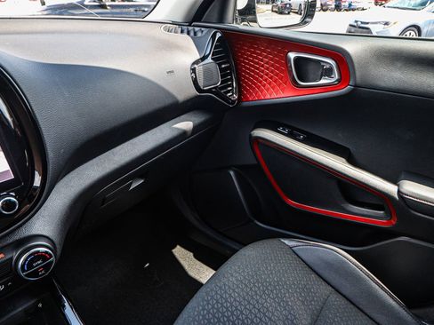 Used 2024 Kia Soul GT-Line image 42