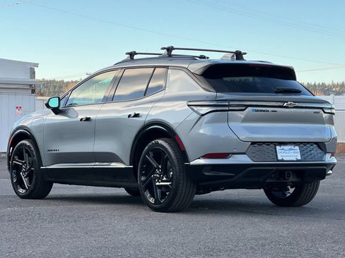 New 2025 Chevrolet Equinox EV RS w/ Convenience Package II image 6