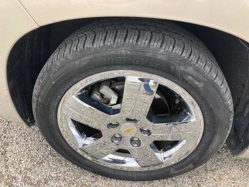 Used 2009 Chevrolet HHR LT w/ LT Preferred Equipment Group image 40