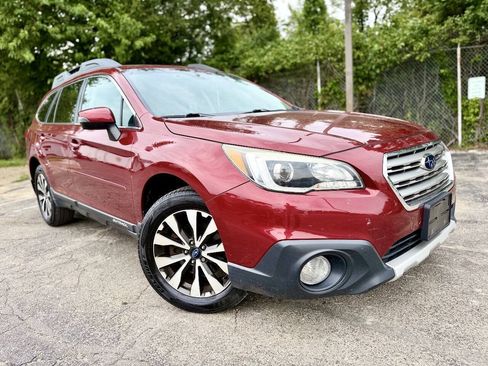 Used 2015 Subaru Outback 3.6R Limited AWD/4WD image 1