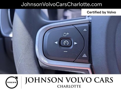 Certified 2025 Volvo XC60 B5 Core AWD/4WD image 25