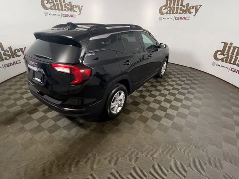Certified 2023 GMC Terrain SLE w/ Driver Convenience Package FWD image 8