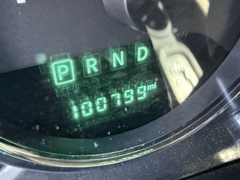 Used 2015 Jeep Wrangler Unlimited Sahara AWD/4WD image 5