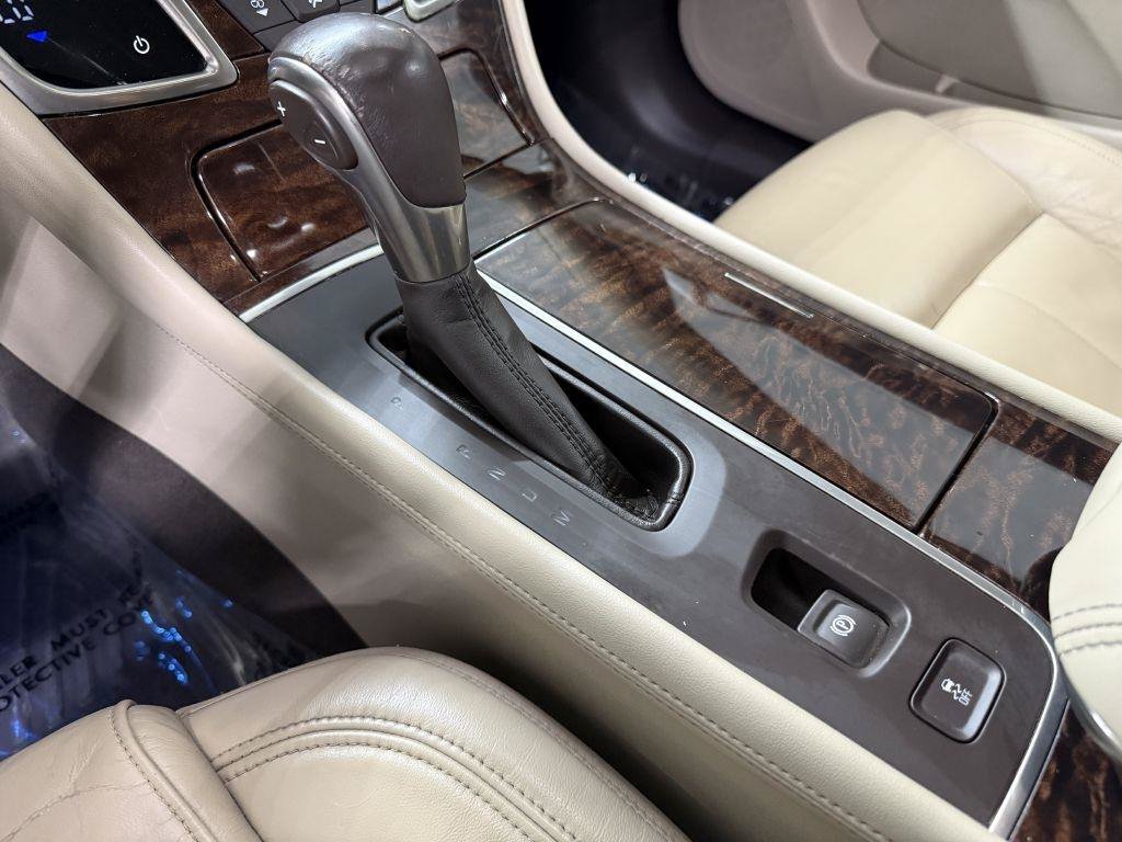 Used 2016 Buick LaCrosse Leather FWD image 18