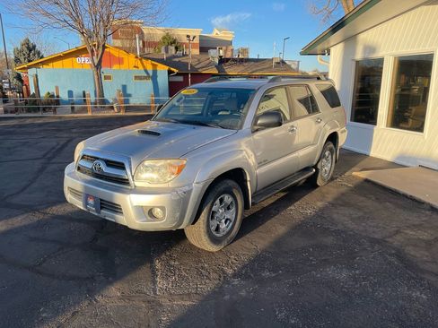 Used 2008 Toyota 4Runner SR5 w/ SR5 Extra Value Pkg 1 image 7