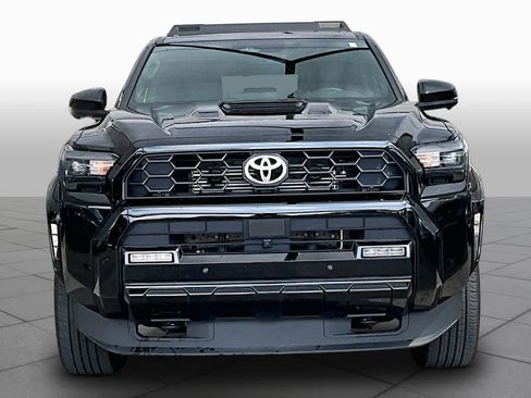 Used 2025 Toyota 4Runner TRD Sport Premium w/ Tow Technology Package AWD/4WD image 4
