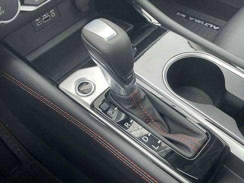 New 2025 Nissan Altima 2.5 SR image 30