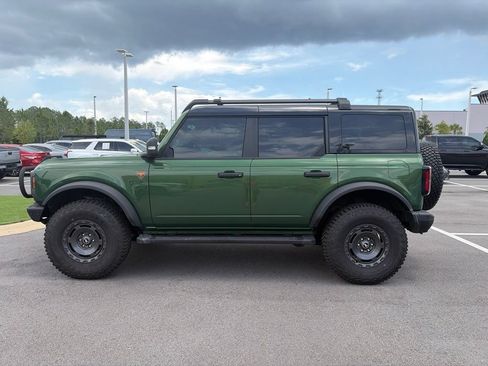 Used 2024 Ford Bronco Badlands AWD/4WD image 4