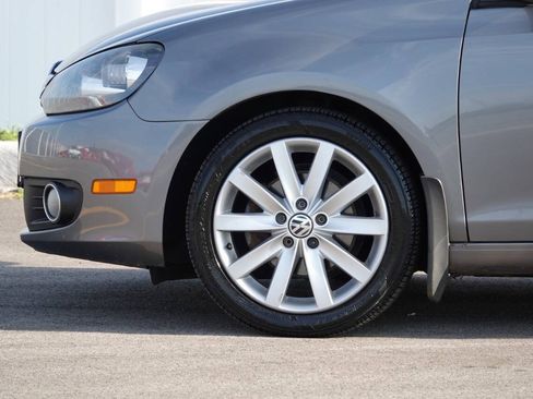 Used 2011 Volkswagen Golf TDI FWD image 10