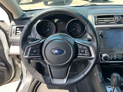 Used 2019 Subaru Outback 2.5i Premium AWD/4WD image 20