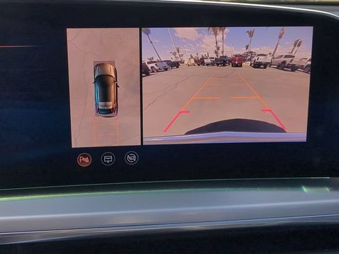 Certified 2024 Cadillac Lyriq Luxury RWD image 15