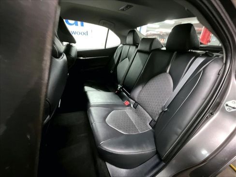 Used 2024 Toyota Camry XSE FWD image 15
